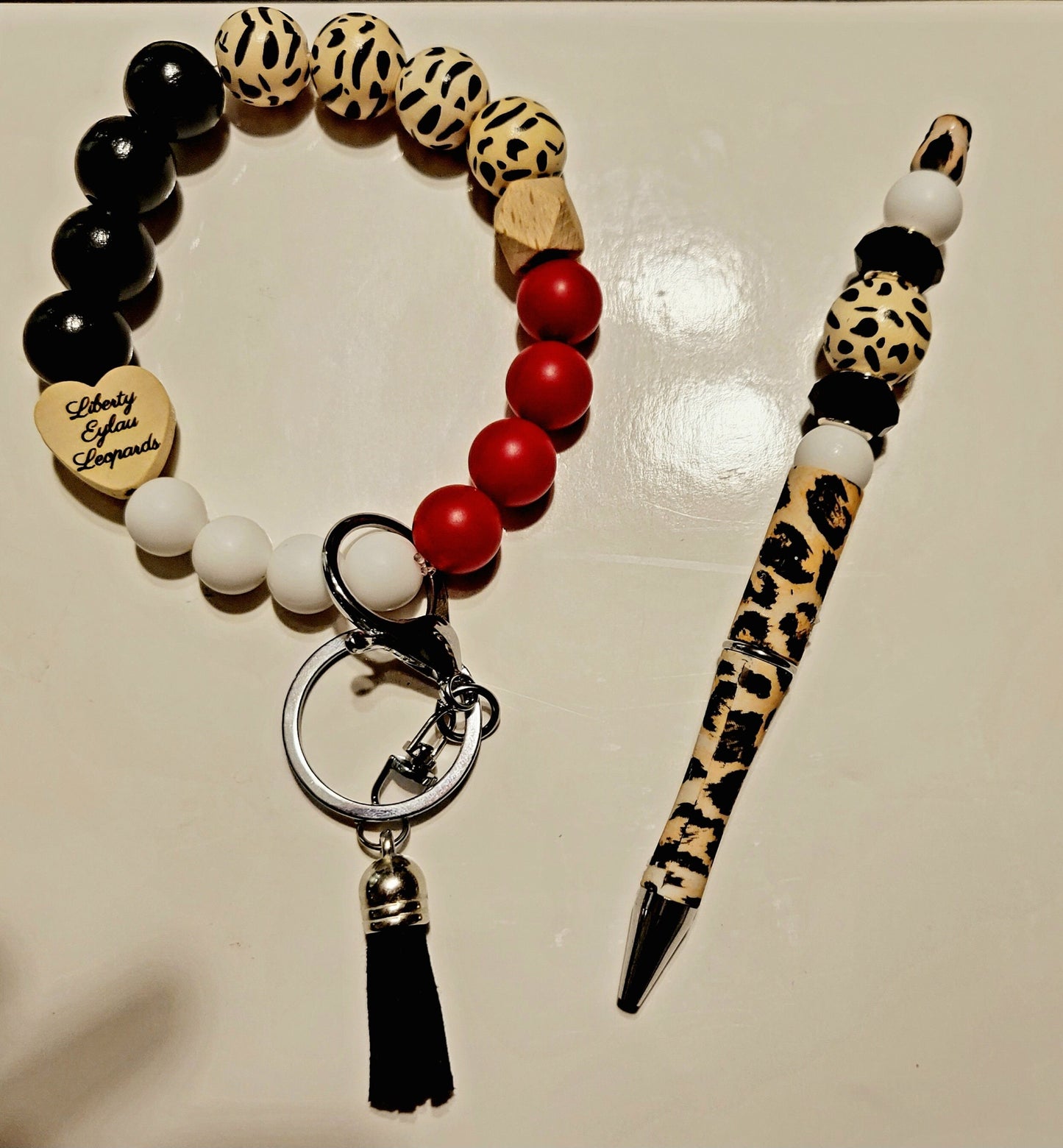 Wristlet and pen sets